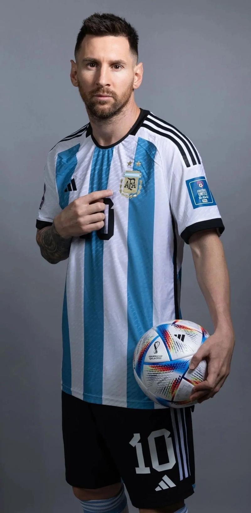 敲赛博木鱼，砸电子佛祖！《黑白剑刃》 V1.0版本现已正式上线