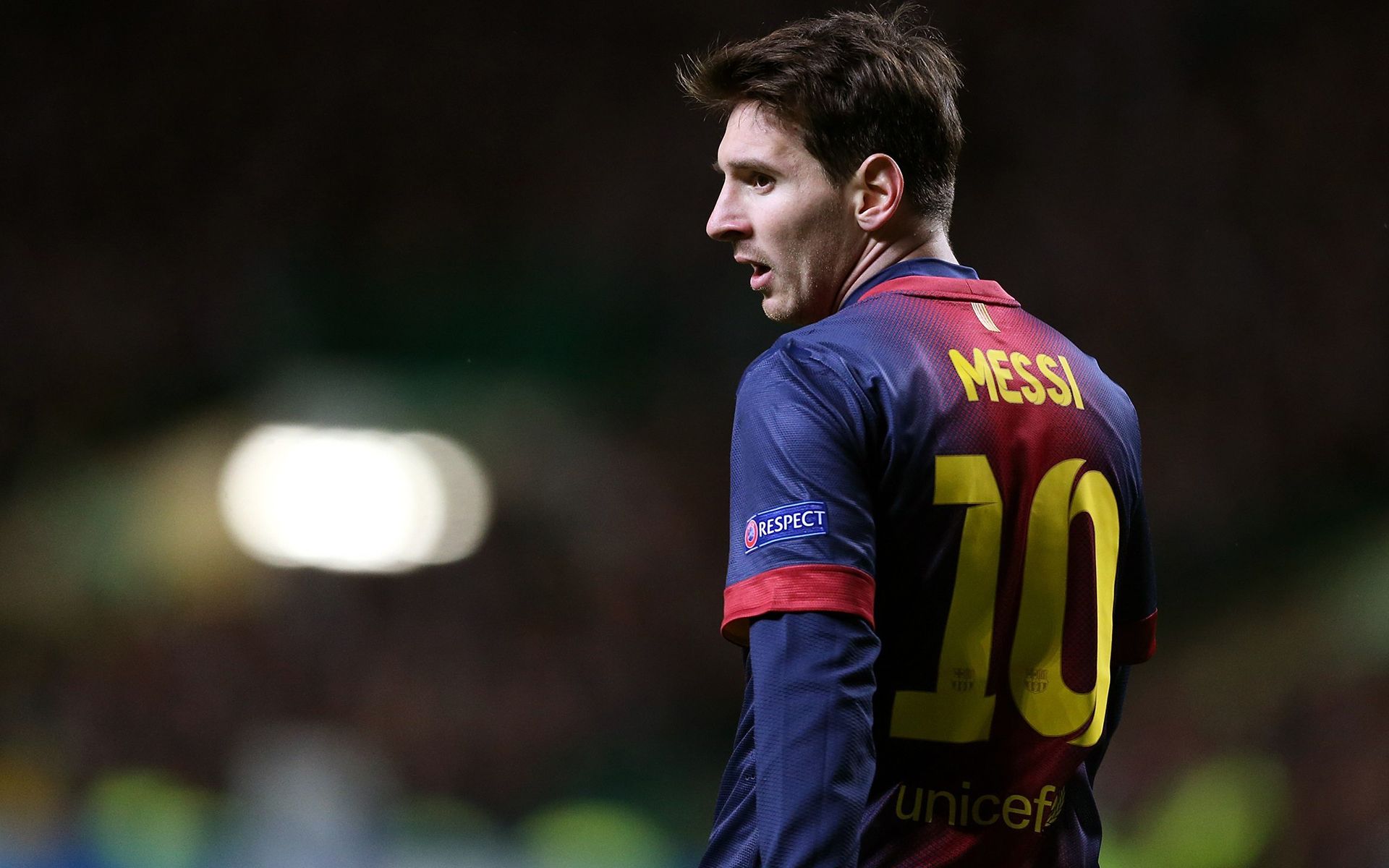 10-1惨案！罗德里600天破荒+新援传射，曼城足总杯火力能延续？