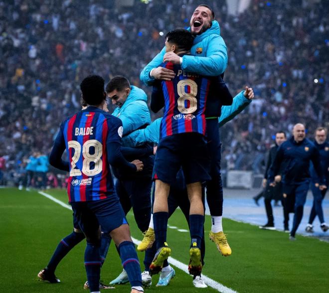 齐麟第四节伤退 新疆加时险胜福建